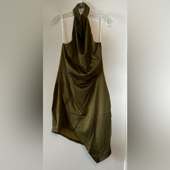Elliatt Khaki Camo Mini Dress Size Large NWT | Asymmetrical Hem & Cowl Neck - Picture 6 of 7
